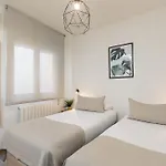 Apartament Group Blue&white Sitges