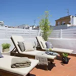 Apartamento Group Blue&white Sitges