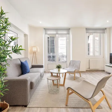 Group Blue&white Apartment Sitges