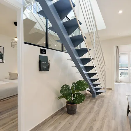 Apartment Group Blue&white