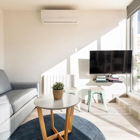 Apartment Group Blue&white *