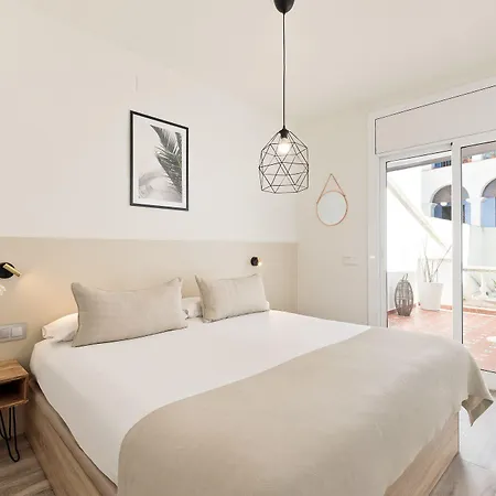 Appartement Group Blue&white Sitges