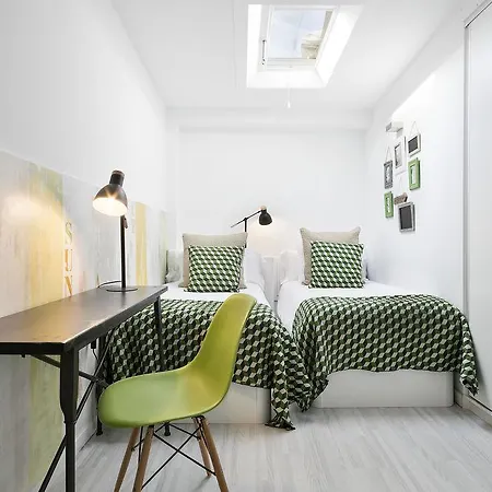 Group Blue&white Apartment